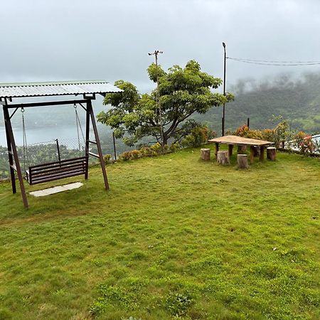Paramount 3 Ac Bedrooms Hall Garden With Lake View Panchgani Eksteriør bilde