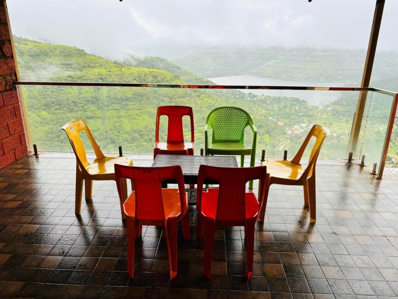 Paramount 3 Ac Bedrooms Hall Garden With Lake View Panchgani Eksteriør bilde