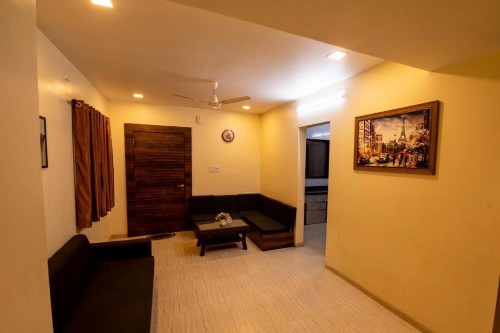 Paramount 3 Ac Bedrooms Hall Garden With Lake View Panchgani Eksteriør bilde