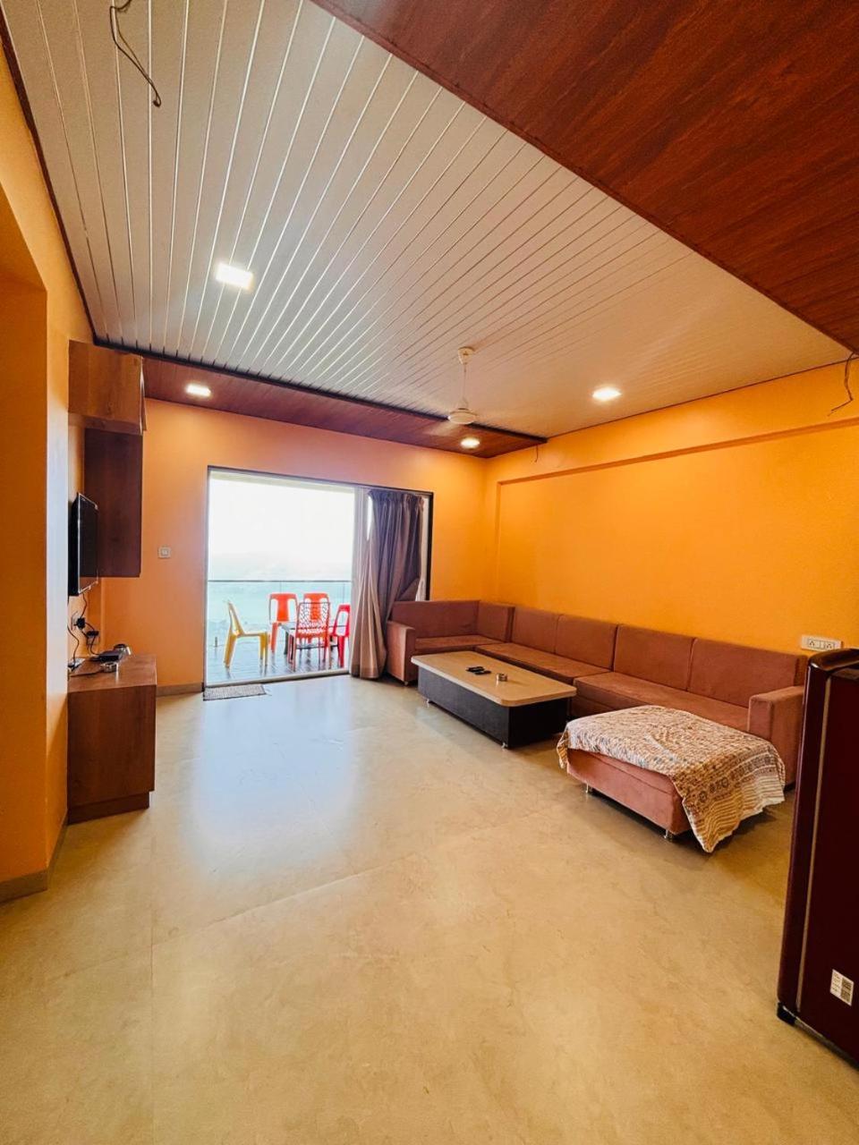 Paramount 3 Ac Bedrooms Hall Garden With Lake View Panchgani Eksteriør bilde