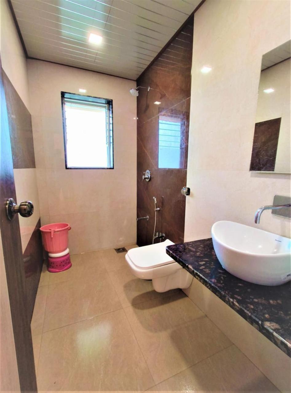 Paramount 3 Ac Bedrooms Hall Garden With Lake View Panchgani Eksteriør bilde